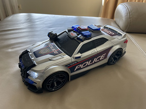 Полицейская модель машины со звуками и огнями Dickie Toys