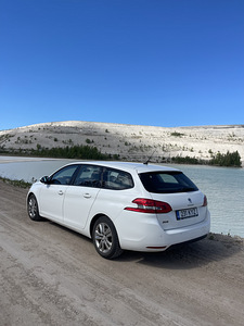 Peugeot 308 (6 foto / 11)