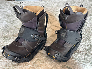 Lumelauasaapad Salomon 28,5 cm 45 EUR (5 foto / 5)