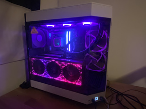 High End Gaming/Productivity/ Streaming PC (1 foto / 7)