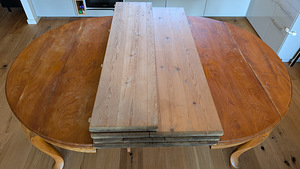 Täispuidust ümmargune (130-340cm) pikendatav söögilaud (4 foto / 6)