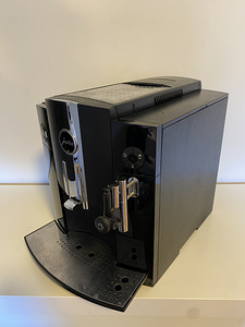 Kohvimasin Jura C9 (1 foto / 3)