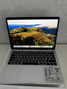 MacBook Air 2019 (4 фото из 10)