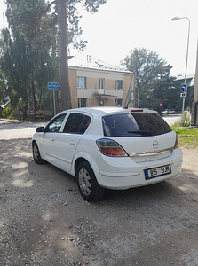Продам Opel Astra H 2009р. (2 фото из 8)