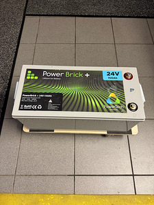 LiFePO4 аккумулятор PowerBrick+ 24V/150Ah (2 фото из 3)
