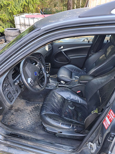 Saab 9-5 (8 foto / 9)