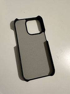 Чехол для IPhone 14 pro (2 фото из 2)