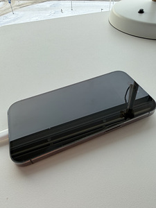 iPhone 14 Pro 128 GB heas seisukorras (4 foto / 4)