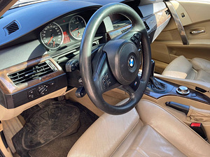 BMW 530d Palju lisadega (11 foto / 15)