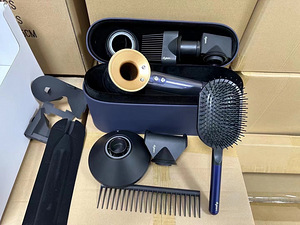 Dyson Supersonic HD07, копия (1 фото из 10)