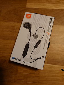 JBL Endurance RUN (1 foto / 3)