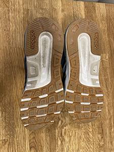 Adidas 44 (4 фото из 5)
