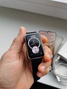 Huawei P50 Pro (256 Gb) + Huawei Watch Fit Elegant (4 foto / 8)