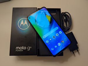 Motorola Moto G8 Power (1 foto / 10)