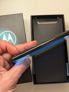 Motorola Moto G8 Power (6 foto / 10)