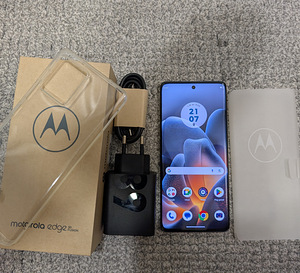 Motorola Edge 30 Fusion (8/128 Gb) Nagu UUS (1 foto / 9)