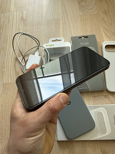 Google Pixel 9 Pro XL (3 фото из 10)