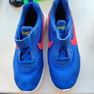Nike Air Max Oketo laste tossud (suurus 33) (1 foto / 6)