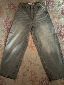 BERSHKA (1 foto / 3)