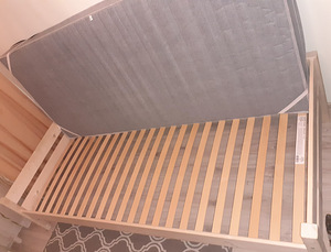 Müün 2 puidust üheinimesevoodit (200×80) koos madratsitega (3 foto / 3)