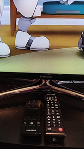 Samsung 46" Smart Tv телевизор (5 фото из 6)