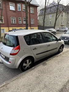 Renault Scenic 2 2006 (7 фото из 11)