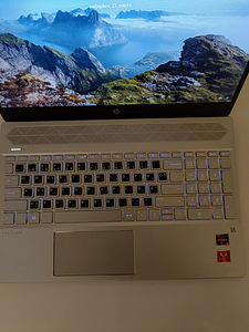 HP Ryzen 5 /8gb ddr4 /512ssd /Radeon Vega 8 (5 foto / 9)