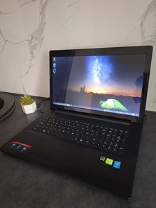Lenovo 17.3" core i3 /8 ozu /Nvidia 920m /1 TB hdd (1 foto / 9)