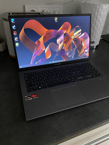 Asus Ryzen 3 /12gb ozu DDR4/256 ssd/Radeon Vega 8/sülearvuti (2 foto / 10)