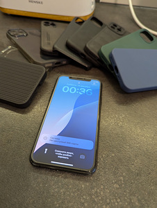 iPhone 11 pro 99% BT Nagu uus (1 foto / 10)