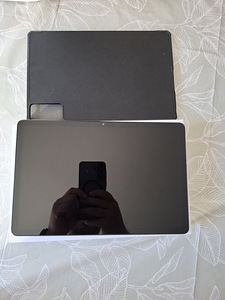Xiaomi Pad SE 128gb Планшет и чехол (4 фото из 7)