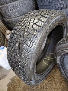 Pirelli R17 225/45 M+S 4 штуки (2 фото из 7)