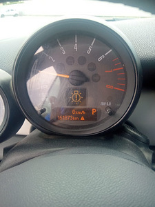 Mini Cooper (15 foto / 15)