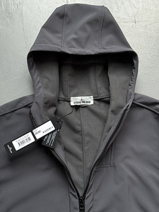 Stone Island SoftShell-R jakk | Meeste jakk | Gore-Tex (6 foto / 10)