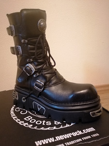 New Rock M-373-R469 (4 foto / 5)