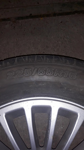 Диски + шины BMW 225/55R16 (2 фото из 3)