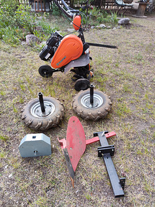 Husqvarna TF334 (2 foto / 2)