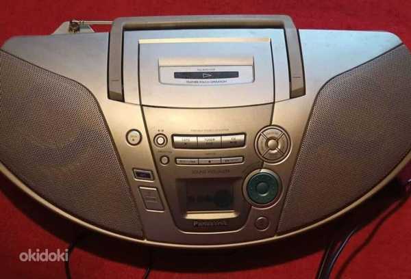 Бумбокс Panasonic Ретро радио cd кассетная дека с консолью (фото #1)