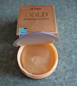 Hüdrogeelsed silmaplaastrid Gold Petitfee (60 tk.) (1 foto / 3)