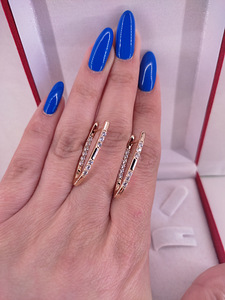 Серьги из нетемнеющего, гипоаллергенного металла (1 фото из 10)