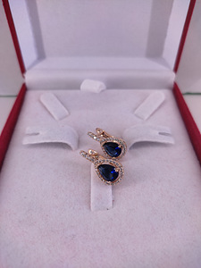 Серьги из нетемнеющего, гипоаллергенного металла (3 фото из 10)