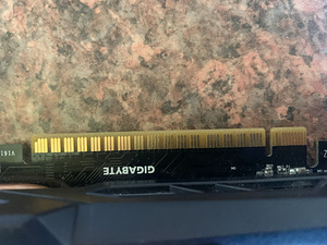 Gtx 1050 4gb (3 foto / 3)