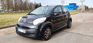 Auto Citroen C1 2008 (2 foto / 11)