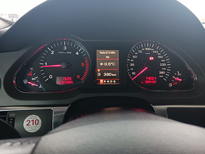 Audi A6 C6 avant 2005 3.0 tdi 165.kw quattro s-line automat (14 foto / 14)