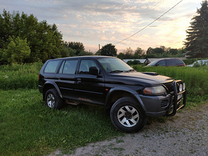 Mitsubishi Pajero Sport (3 foto / 4)