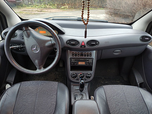 Mercedes Benz A170, 2004 (3 foto / 6)