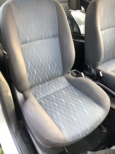 Сиденья с подогревом Ford Focus 1. Soojendusega istmed Ford