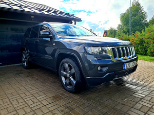 Jeep Grand Cherokee Overland 3.0 177kw (2 foto / 10)
