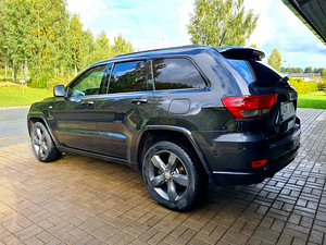 Jeep Grand Cherokee Overland 3.0 177kw (4 foto / 10)