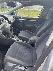 Volkswagen Jetta 2.0 (5 foto / 12)